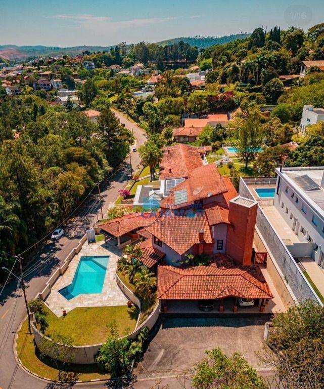 Casa com 4 dormitórios, 545 m² - venda por R$ 2.800.000 ou aluguel por R$ 15.000/mês - Village Scorpios I - Cajamar/SP