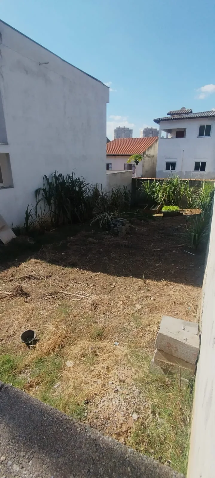 Terreno à venda em Cajamar