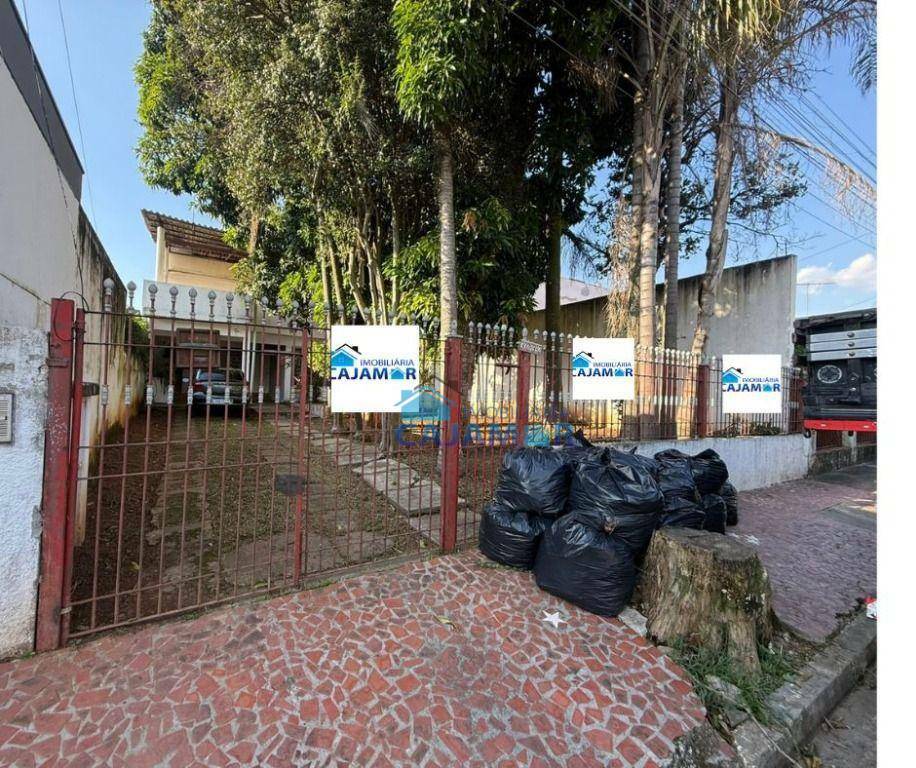 Casa com 3 dormitórios à venda, 267 m² por R$ 640.000,00 - Jordanésia - Cajamar/SP