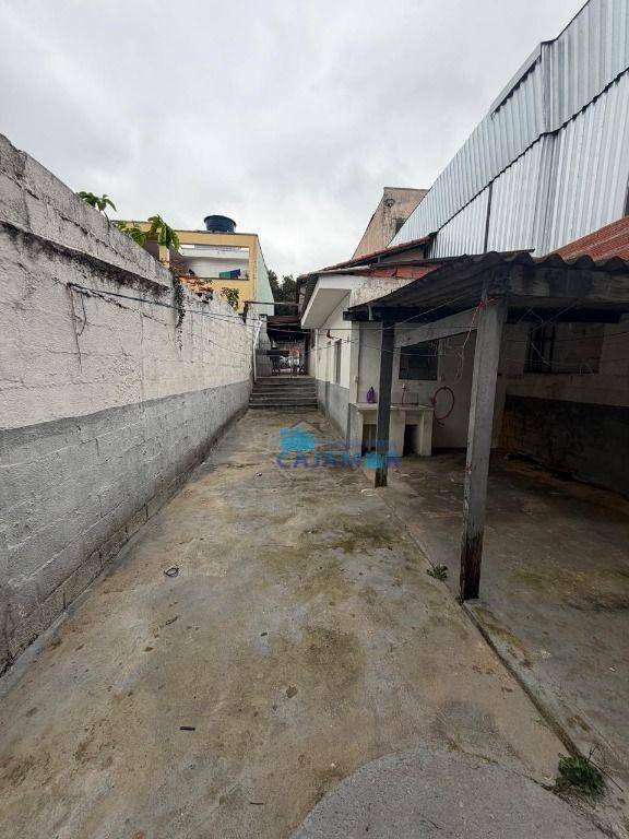 Casa com 2 dormitórios para alugar, 100 m² por R$ 4.000,00/mês - Jordanésia (Jordanésia) - Cajamar/SP